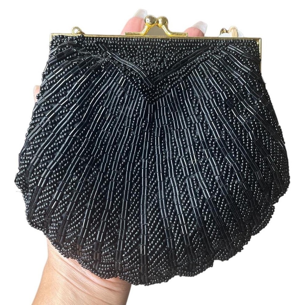 Vintage Valerie Stevens Black Beaded Scallop Shell Beaded evening purse bag